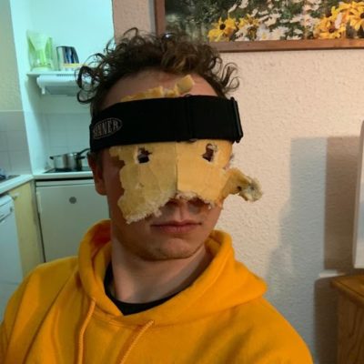 Bas